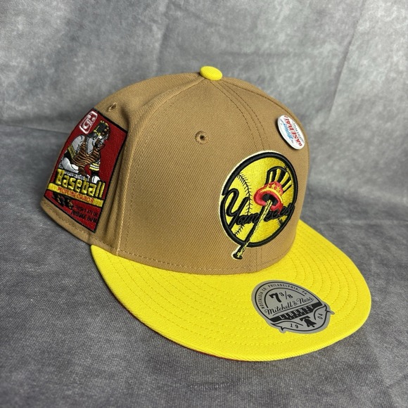 Mitchell & Ness Other - New York Yankees Mitchell And Ness Fitted Hat 7 3/8 Brown Yellow Topps Cards NEW